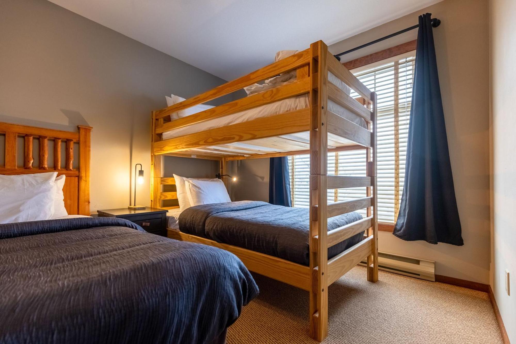 Snow Creek Lodge By Fernie Central Reservations Exteriör bild
