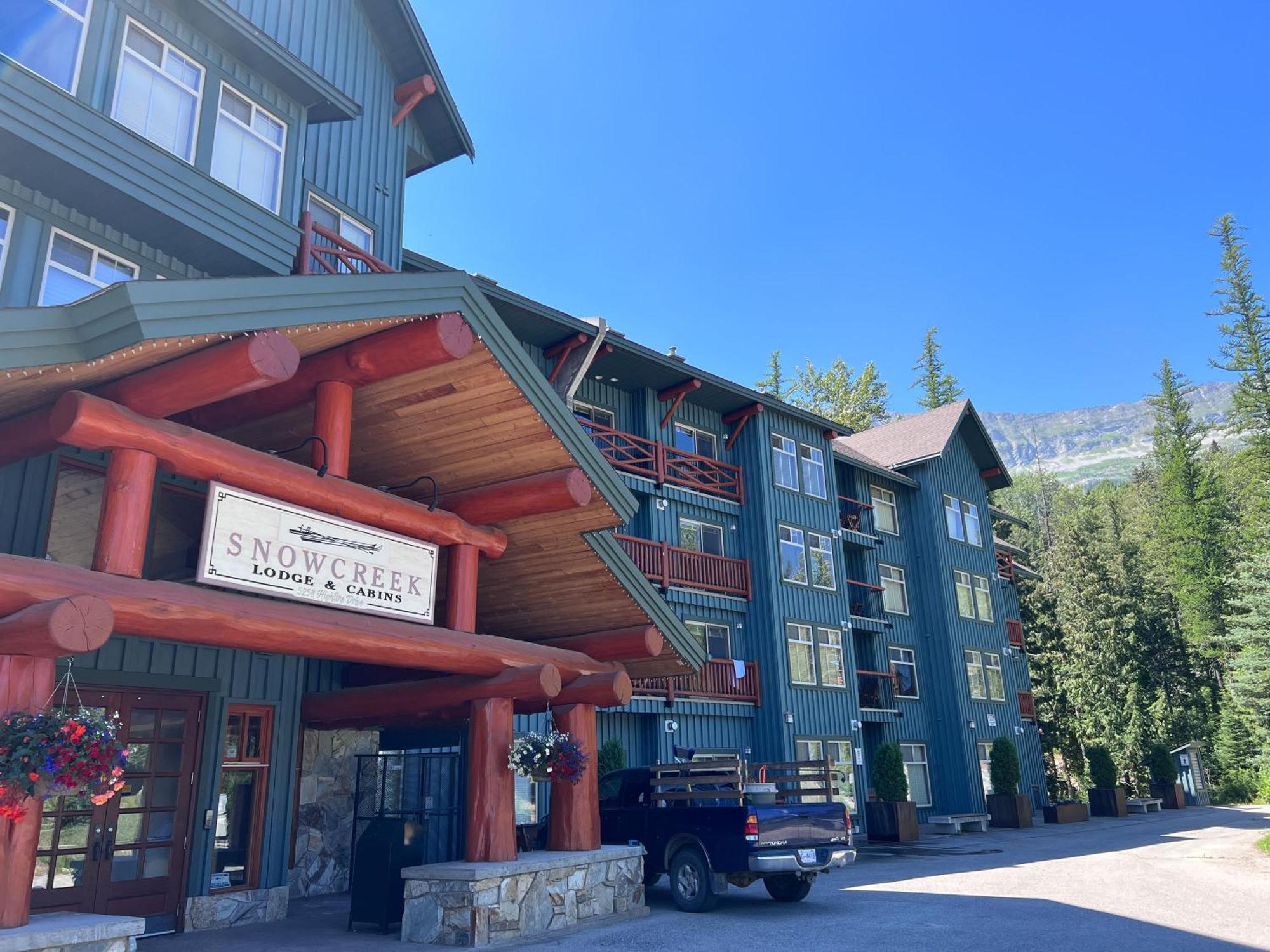 Snow Creek Lodge By Fernie Central Reservations Exteriör bild