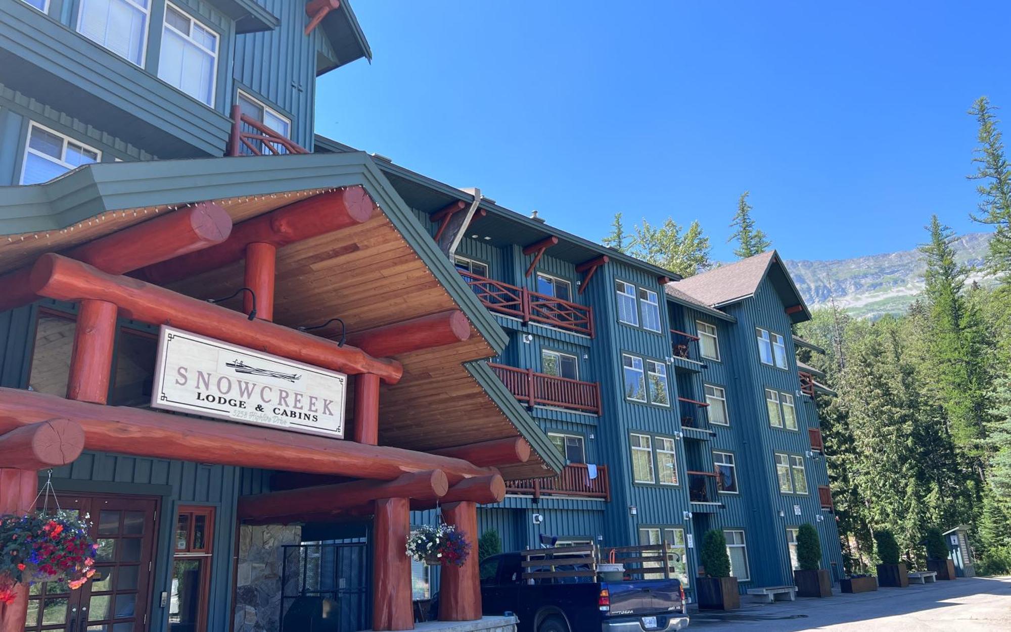 Snow Creek Lodge By Fernie Central Reservations Exteriör bild